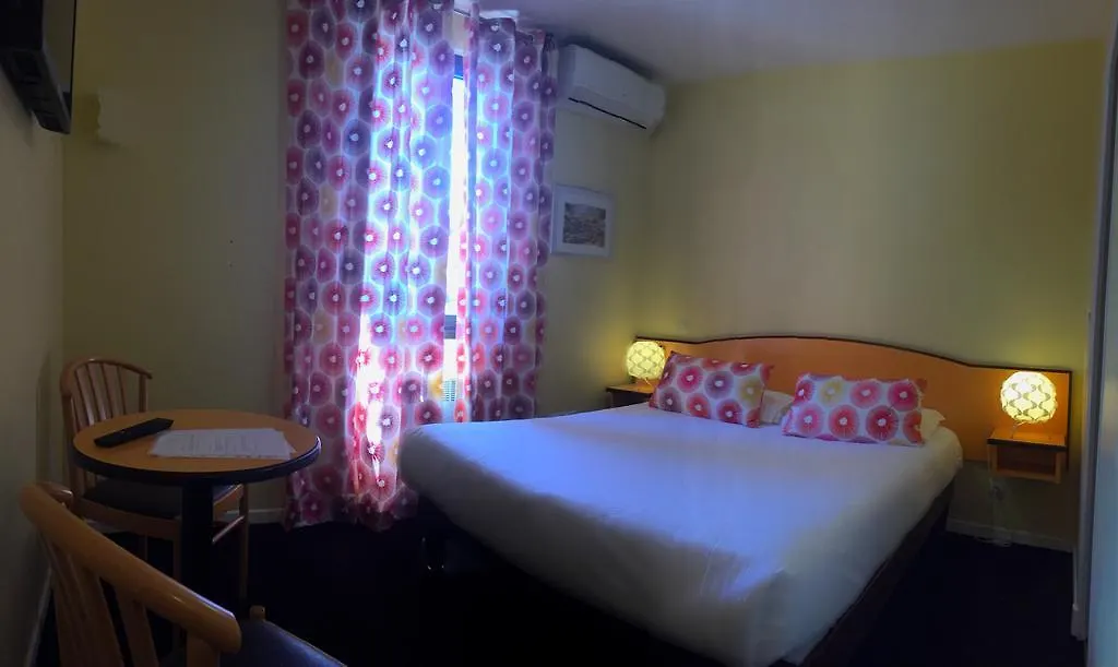 **  Hotel Arc En Ciel Eze France